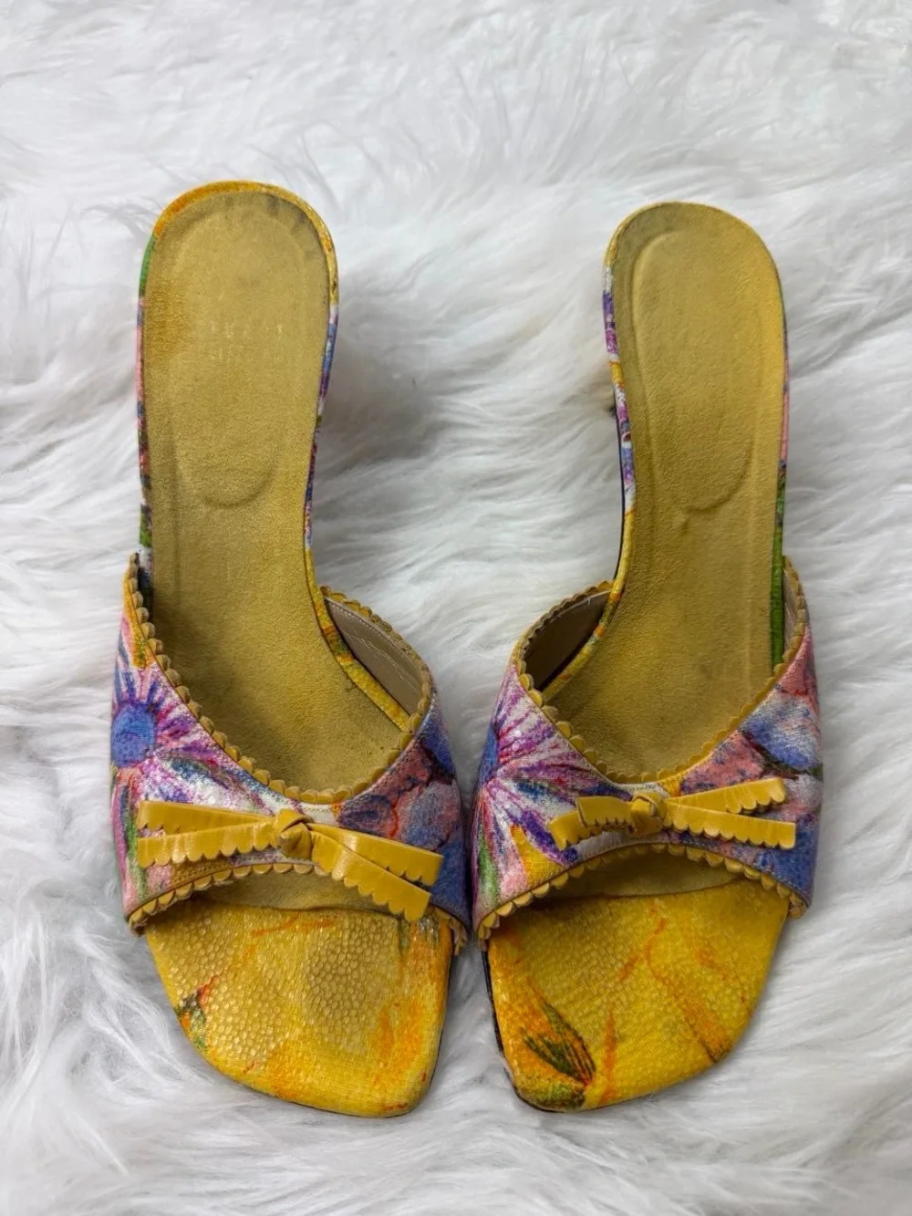 Stuart Weitzman Kitten Heels